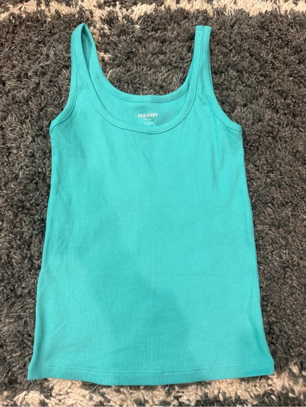 Old navy tank top size small EUC